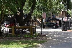 7525 Holly Hill Drive #19, Dallas TX 75231