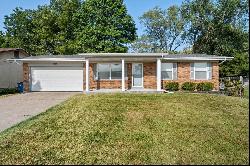 12063 Trampe Heights Lane, St Louis MO 63138