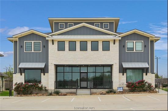 3020 Barron Road, College Station TX 77845