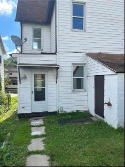 514 Pittsburgh St, Connellsville PA 15683