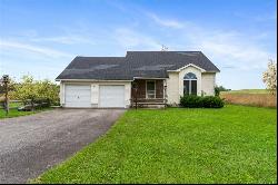 3298 Miola Rd, Highland Twp PA 16214