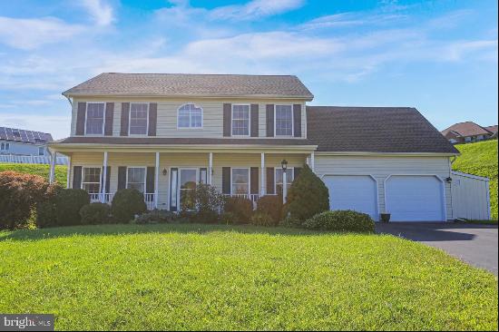 13 Asbury Lane, Shrewsbury PA 17361