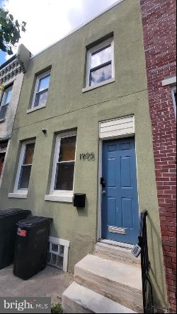 1905 Titan Street, Philadelphia PA 19146