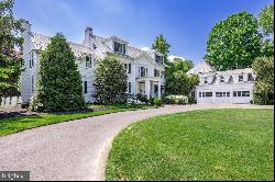 840 Golf View Road, Moorestown NJ 08057