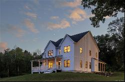 22 Crimson Hill Road, Rhinebeck NY 12572