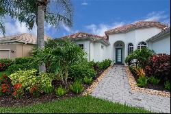 8263 Potomac LN, Naples FL 34104