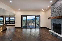 210 Moon Shadow Drive, Bozeman MT 59715