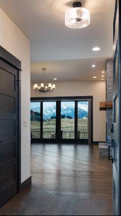 210 Moon Shadow Drive, Bozeman MT 59715