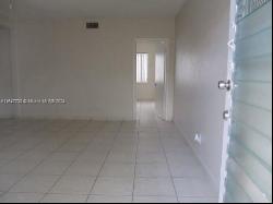 7424 Byron Ave Unit 14B, Miami Beach FL 33141