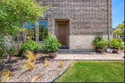 4500 Cypress Thorn Drive, Arlington TX 76005