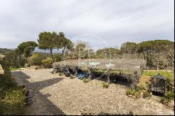 PRIVILEDGED PROPERTY FACING THE MEDITERRANEAN SEA, Santa Cristina d´Aro 17246