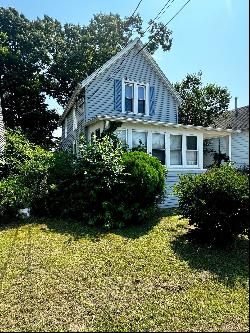 341 Peck Avenue, West Haven CT 06516