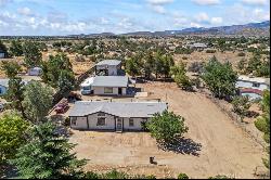 5827 Cambria Road, Phelan CA 92371