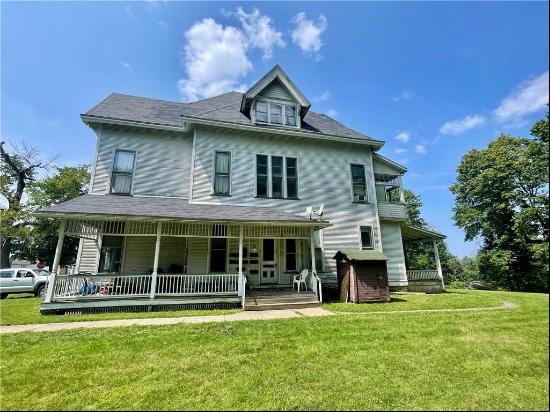 703 Liberty St, Clarion PA 16214