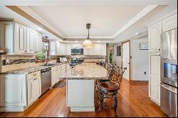 645 Preferred Drive, South Franklin PA 15301