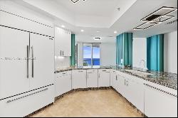 4600 N Ocean Dr Unit 802, Singer Island FL 33404