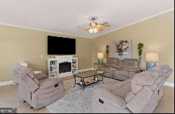 208 Paradise Marsh Circle, Brunswick GA 31525