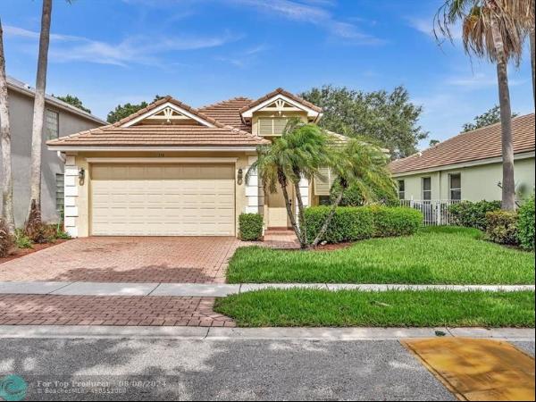 156 Mulberry Grove Rd, Royal Palm Beach FL 33411