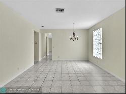 156 Mulberry Grove Rd, Royal Palm Beach FL 33411