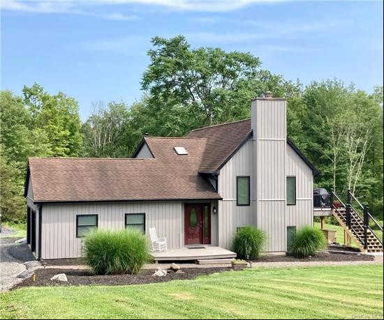 1349 Old Ford Road, New Paltz NY 12561