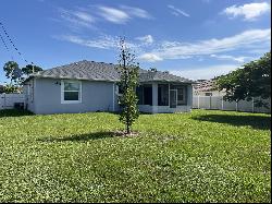 1122 SW Jennifer Avenue, Port Saint Lucie FL 34953