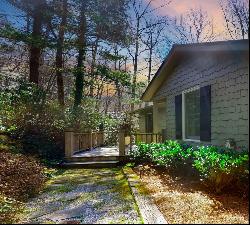 93 Rolling Woods Drive, Highlands NC 28741