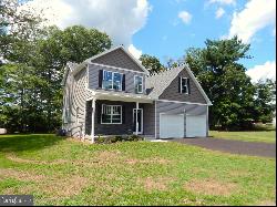 98 Cedar Drive, Dover PA 17315