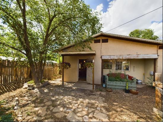 2A Sandoval, Rancho De Taos NM 87557