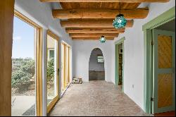 1010 Calle Cuervo, Taos NM 87571