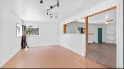 711 Kit Carson Road, Taos NM 87571