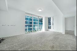 300 S Biscayne Blvd Unit T-2702, Miami FL 33131