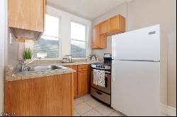 12 Willoughby St Unit 3, Newark City NJ 07112