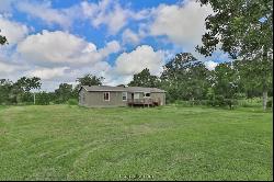 190 Yaupon Drive, Caldwell TX 77836