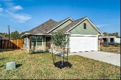 1221 Highgarden Drive, Navasota TX 77868