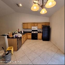 61 W Court Circle Unit 102, West Melbourne FL 32904