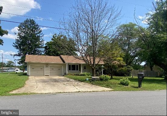 1999 Beverly Drive, Vineland NJ 08360