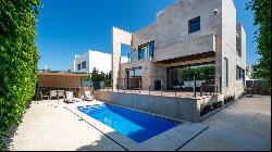 Modern villa for sale next to the beach in Ciudad Jardin, Palma,, Palma de Mallorca 07007