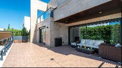 Modern villa for sale next to the beach in Ciudad Jardin, Palma,, Palma de Mallorca 07007