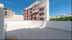 Fabulous penthouse with private roof terrace for rent in Paseo M, Palma de Mallorca 07000