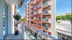 Fabulous penthouse with private roof terrace for rent in Paseo M, Palma de Mallorca 07000