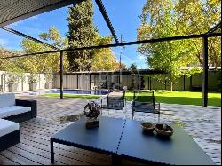 LUXURY RESIDENCE WITH LARGE OUTDOOR AREA, Barcelona 08022