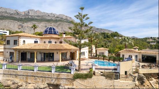 Altea's Architectural Gem: A Maison with Traditional Elegance an, Altea 03590