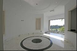 Stunning palace well located in the heights of the Santa Clara G, Marbella 29603