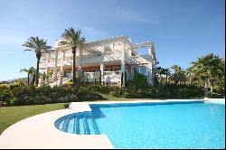 Stunning palace well located in the heights of the Santa Clara G, Marbella 29603