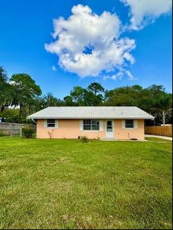 37312 Oak Lane, Umatilla FL 32784