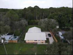 37312 Oak Lane, Umatilla FL 32784