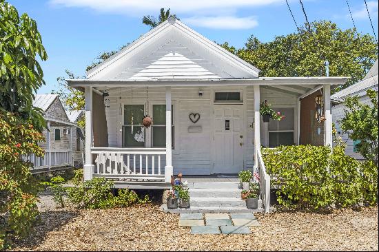 709 Chapman Lane, Key West FL 33040