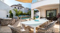 Exclusive top quality villa with swimming pool in Son Puig, Palm, Palma de Mallorca 07011