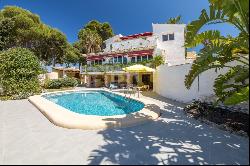 Scenic Villa in Pla del Mar, Moraira: A Blend of Sea Views and G, Teulada 03724