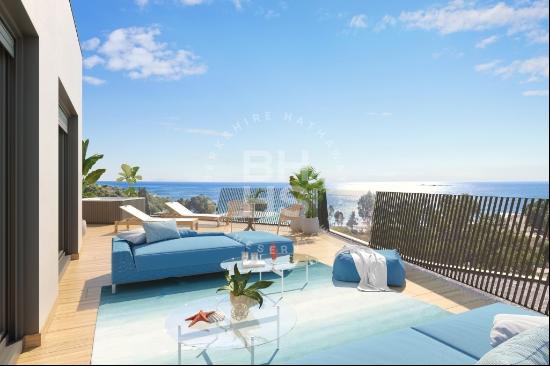 Villajoyosa Beachfront Elegance: A Modern Penthouse with Breatht, Villajoyosa 03570